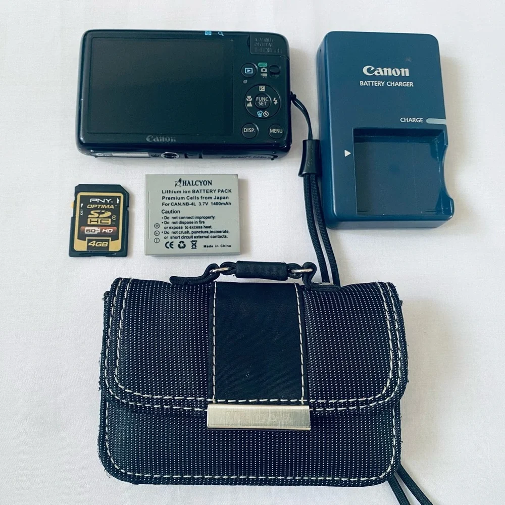 Canon Powershot ELPH SD1400 IS 141MP Digital Camera Block Near Tested Working